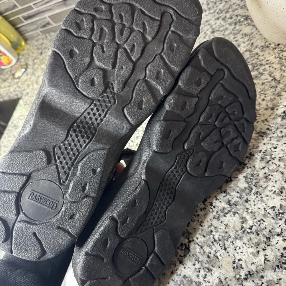 Basswood | Men's Casual Hiking Sandals Open Toe Size 13